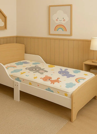 Dečiji drveni krevet sa zaštitom i ramom za dušek 140/70 cm – KINDER HOME