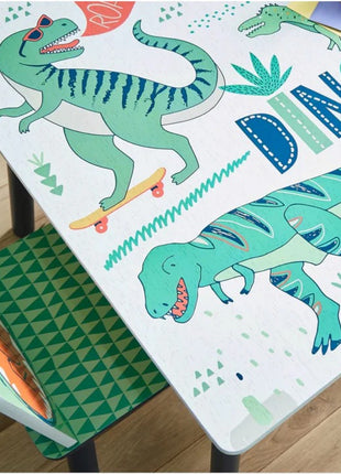 Dečiji sto sa stolicama KINDER HOME za crtanje, igranje, jelo, drveni, DINOSAURS